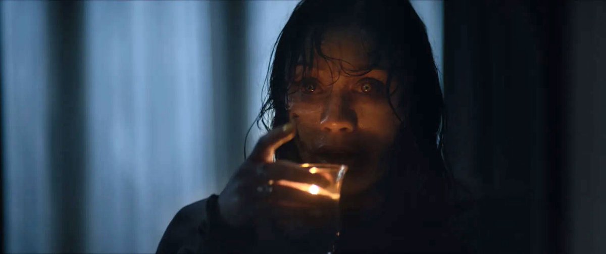 infoevildeadbr's tweet photo. As primeiras impressões de A Morte do Demônio: Em Chamas estão sendo extremamente positivas.

O filme está sendo descrito como extremamente brutal e cruel com cenas de doer a vista, ao mesmo tempo que é completamente hilário.

9 de Julho nos cinemas.

#EvilDeadBurn #AMortedoDemônioEmChamas