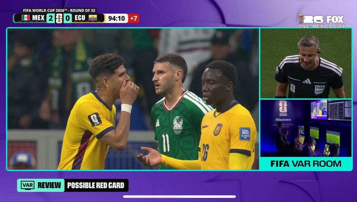 NoodleHairCR7's tweet photo. Ecuador player Hincapie sent off for covering his mouth https://t.co/KO7JogjgDK