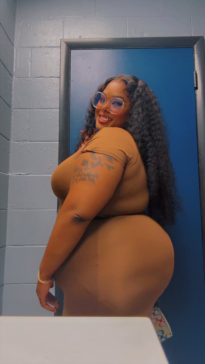 TeeAirRa94's tweet photo. It’s been a while…. Hey yall ❤️‍🔥✨ https://t.co/3b19M4Nqo2