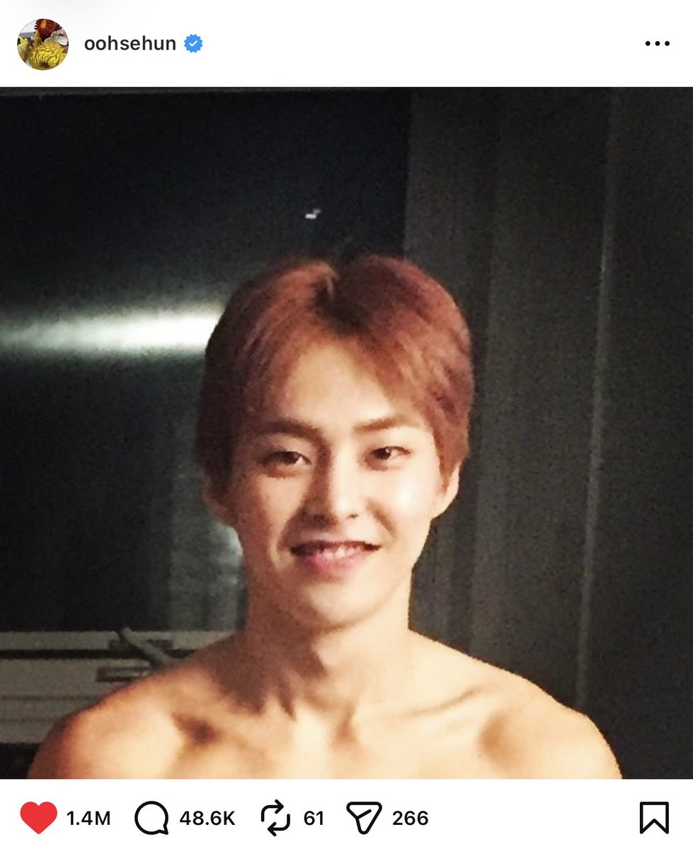 _tnggg's tweet photo. ตำนานเซฮุนลงรูป HBD พี่มินซอกในไอจี แต่เป็นรูปพี่ถอดเสื้อ🫣 พี่มินซอกเลยบอกน้องในคอนว่า “ฉันขออะไรสักอย่างจากนายหน่อย ส่งรูปนายถอดเสื้อมาให้ฉันบ้าง” 55555555555อธิบายใหญ่เลยว่าก็น้องลงรูปผมถอดเสื้ออ่าาา น้องฮุนคือยืนนิ่งแต่จริงๆยิ้มขำพี่อยู่55555555555555 https://t.co/qEjAofS8r7