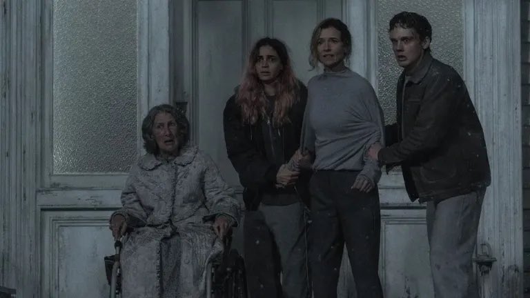 billbria's tweet photo. Mean, nasty, &amp; quite possibly the most brutal film in the series? That’s #EvilDeadBurn, baby! Sébastien Vaniček brings a New French Extremity edge to the Deadites, one which cuts deep emotionally &amp; physically. Its sick sense of humor makes it the perfect new member of the family. https://t.co/J5415MkQCD