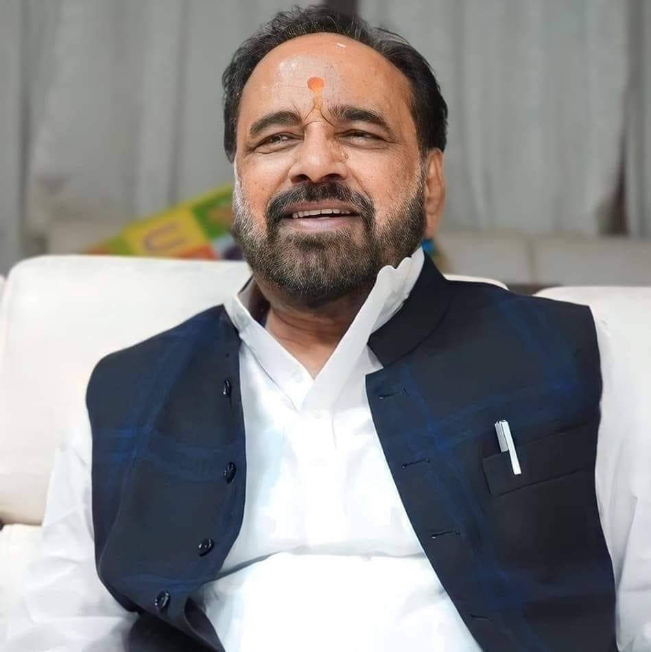 GaneshSingh_in's tweet photo. मध्यप्रदेश सरकार के पूर्व मंत्री, रहली विधानसभा क्षेत्र से विधायक श्री गोपाल भार्गव जी को जन्मदिवस की हार्दिक शुभकामनाएं💐

आप दीर्घायु हों एवं सदैव स्वस्थ रहें ऐसी मेरी ईश्वर से प्रार्थना है। 

@bhargav_gopal https://t.co/HvColuOLOW