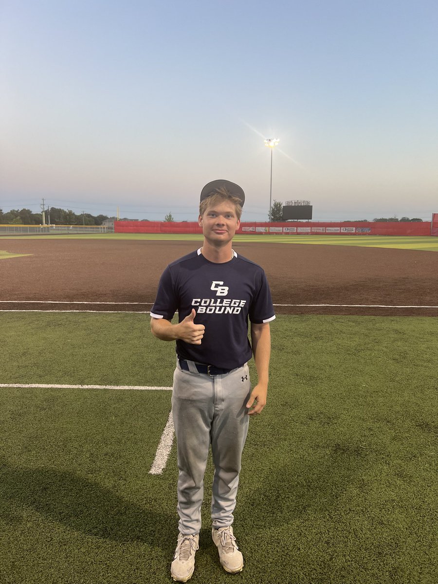 FiveToolCollege's tweet photo. F: @cbfallleague Badarack 7, Padres Collegiate Scout 6
PoG: @RidgeJackson23 3-3, BB, 3 RBI https://t.co/FcxeaEe4FK