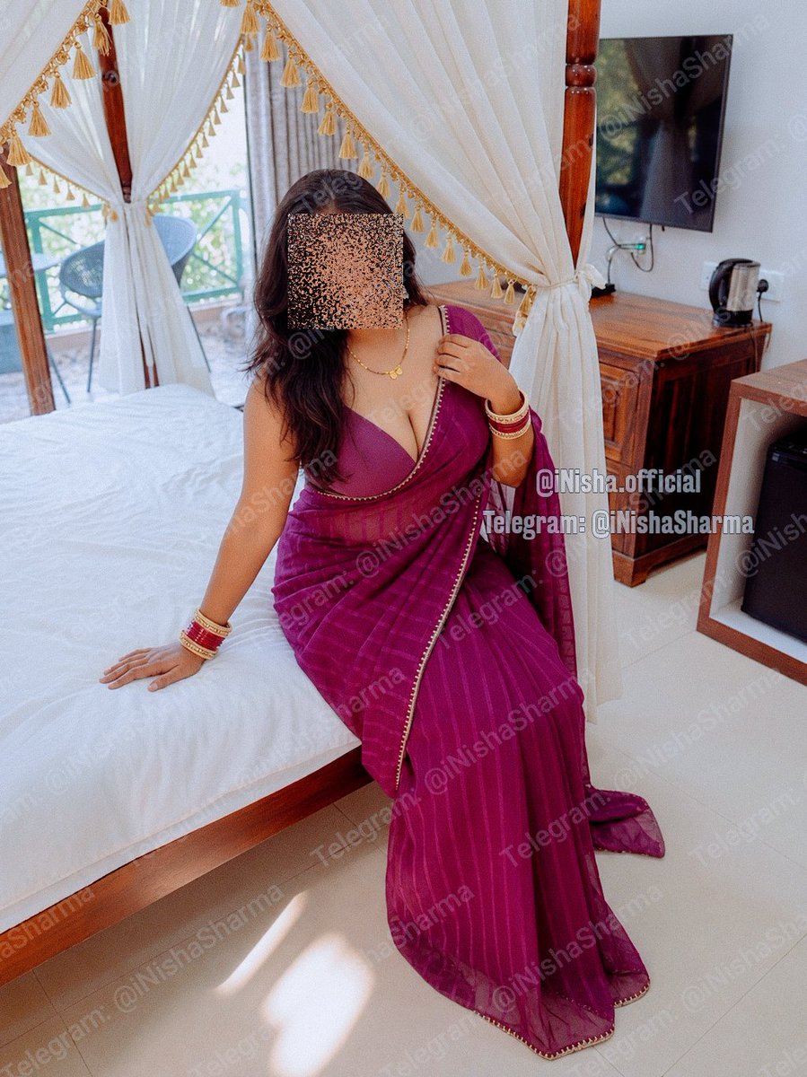 nishaexclusive's tweet photo. Wrapped in hues of royalty 💜✨
Feeling effortlessly graceful in this magenta magic. Sometimes all you need is a beautiful saree and a little sunshine to own the day!
Which pose is your favorite? 👀
#SareeLove #MagentaMagic #IndianElegance #SareeDraping #TraditionalWithATwist #DesiVibes