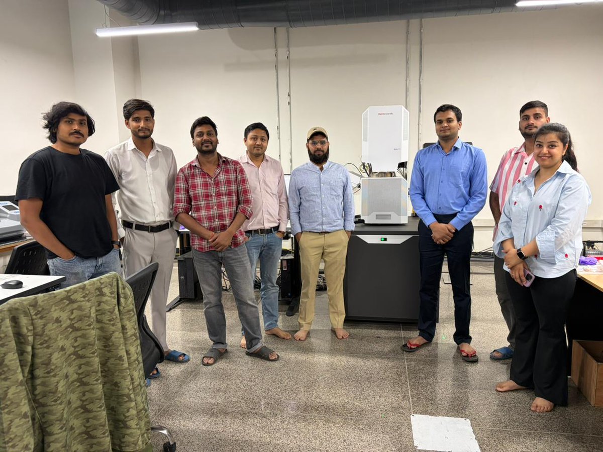 sathi_iitdelhi's tweet photo. We are pleased to share the successful completion of the Hands-on Training on FESEM and 3D Metal Printing: From Imaging to Manufacturing at SATHI IIT Delhi, Sonipat Campus.
@iitdelhi @Icosahedral16 @Pratishtha_DST @IndiaDST
#SATHI #DST #FESEM #3dmetal #Additive https://t.co/MG9tv09cx4