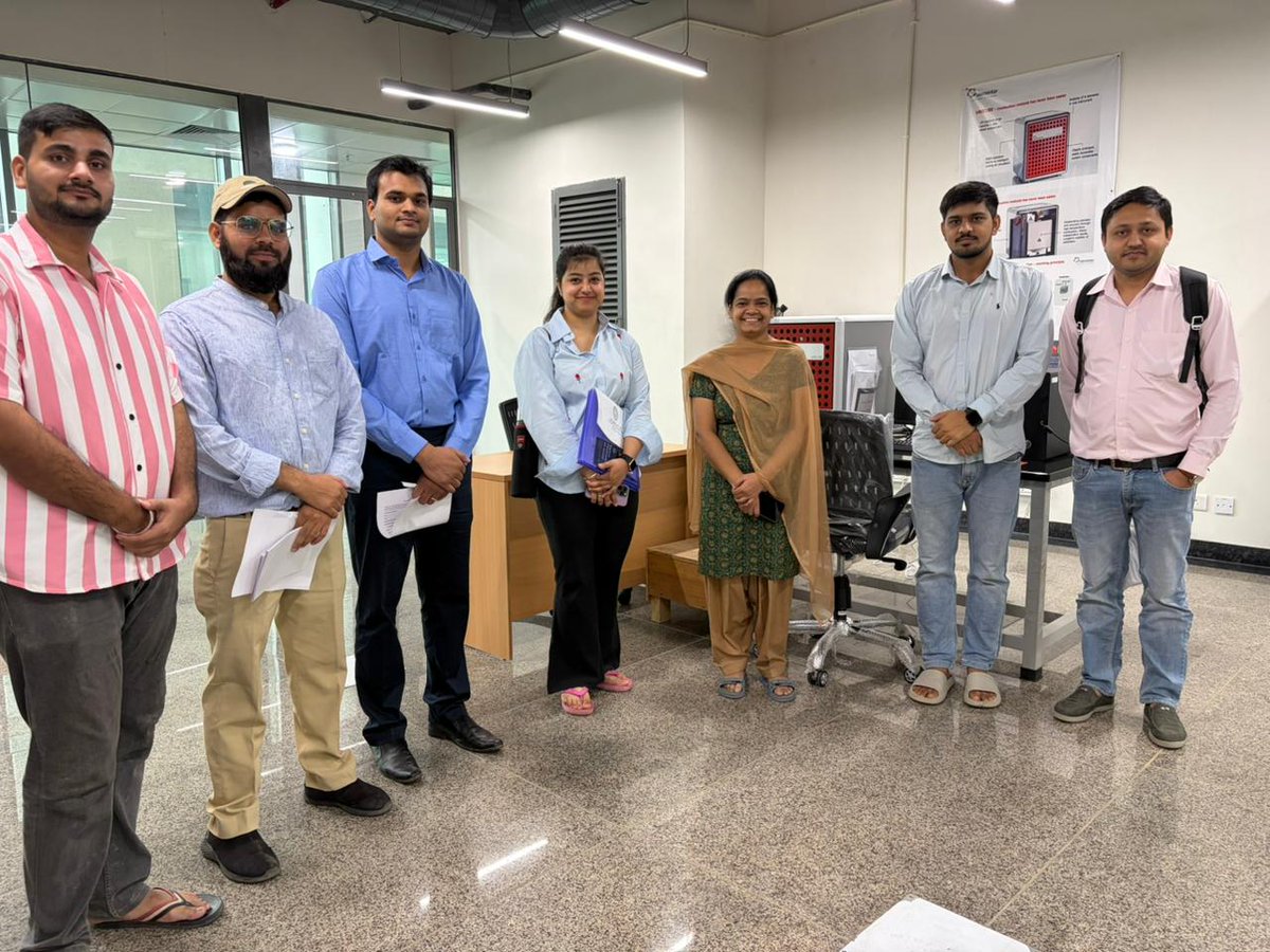 sathi_iitdelhi's tweet photo. We are pleased to share the successful completion of the Hands-on Training on FESEM and 3D Metal Printing: From Imaging to Manufacturing at SATHI IIT Delhi, Sonipat Campus.
@iitdelhi @Icosahedral16 @Pratishtha_DST @IndiaDST
#SATHI #DST #FESEM #3dmetal #Additive https://t.co/MG9tv09cx4