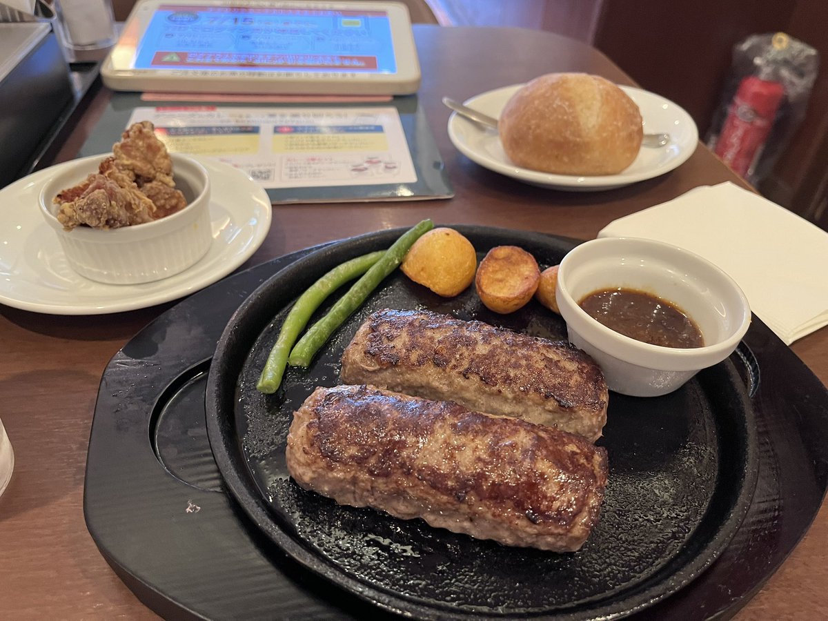 KByFfltRfe9035's tweet photo. うまかった。 https://t.co/P9I56WZL36