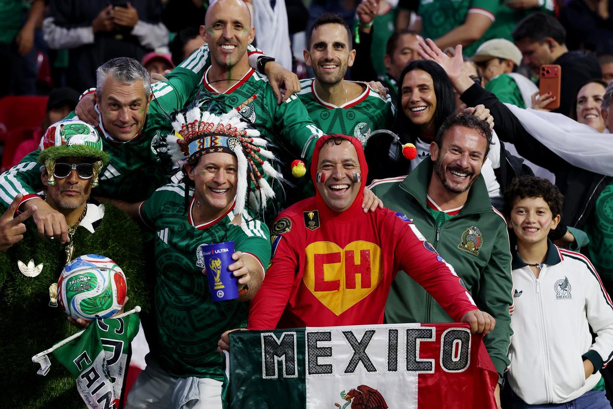 FIFAcom tweet picture