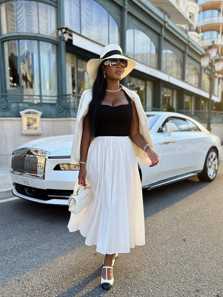 monifajansen's tweet photo. Euro summer loading… 🤎✨ https://t.co/m2e7kc0BnJ