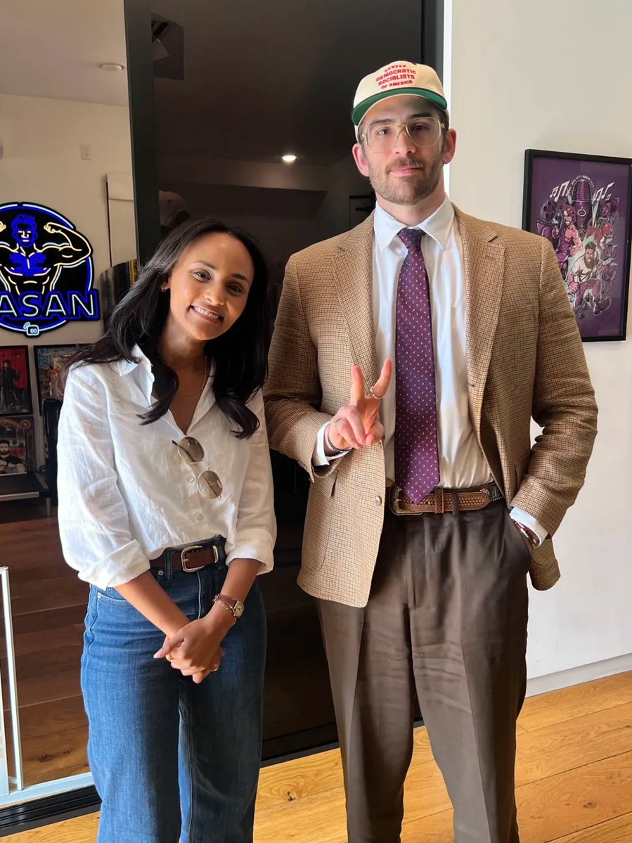 Popstonox's tweet photo. Melat Kiros has won the CO-01 primary

Hasan Piker's community phonebanked over 110,000 calls for her 3 days before the election https://t.co/xqYFWXxu87