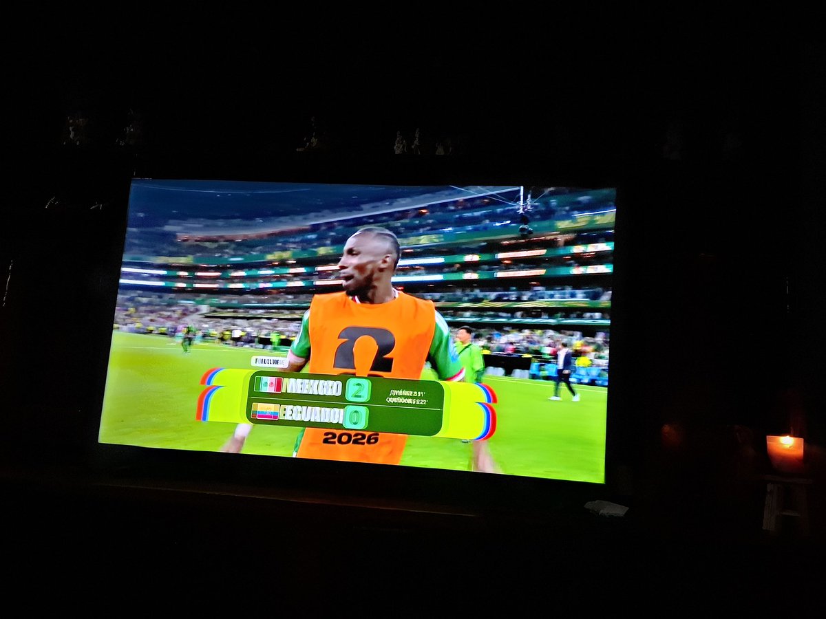 BrendaFrag70546's tweet photo. ARRIBA MÉXICO SEÑORESSSSSS
🇲🇽🇲🇽🇲🇽🇲🇽🇲🇽🇲🇽🇲🇽🇲🇽⚽️⚽️⚽️⚽️

#YSiSí #Mexico #DaledaledaleMéxico https://t.co/sAEW7ITPtk