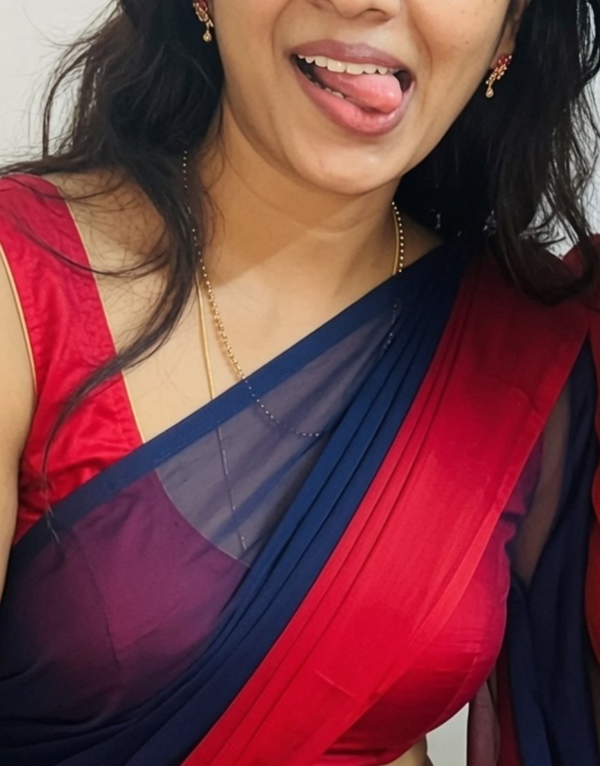 Ilavarasi574713's tweet photo. Weather nalla silu silu nu iruku 😋 https://t.co/YtpmwBBKg6