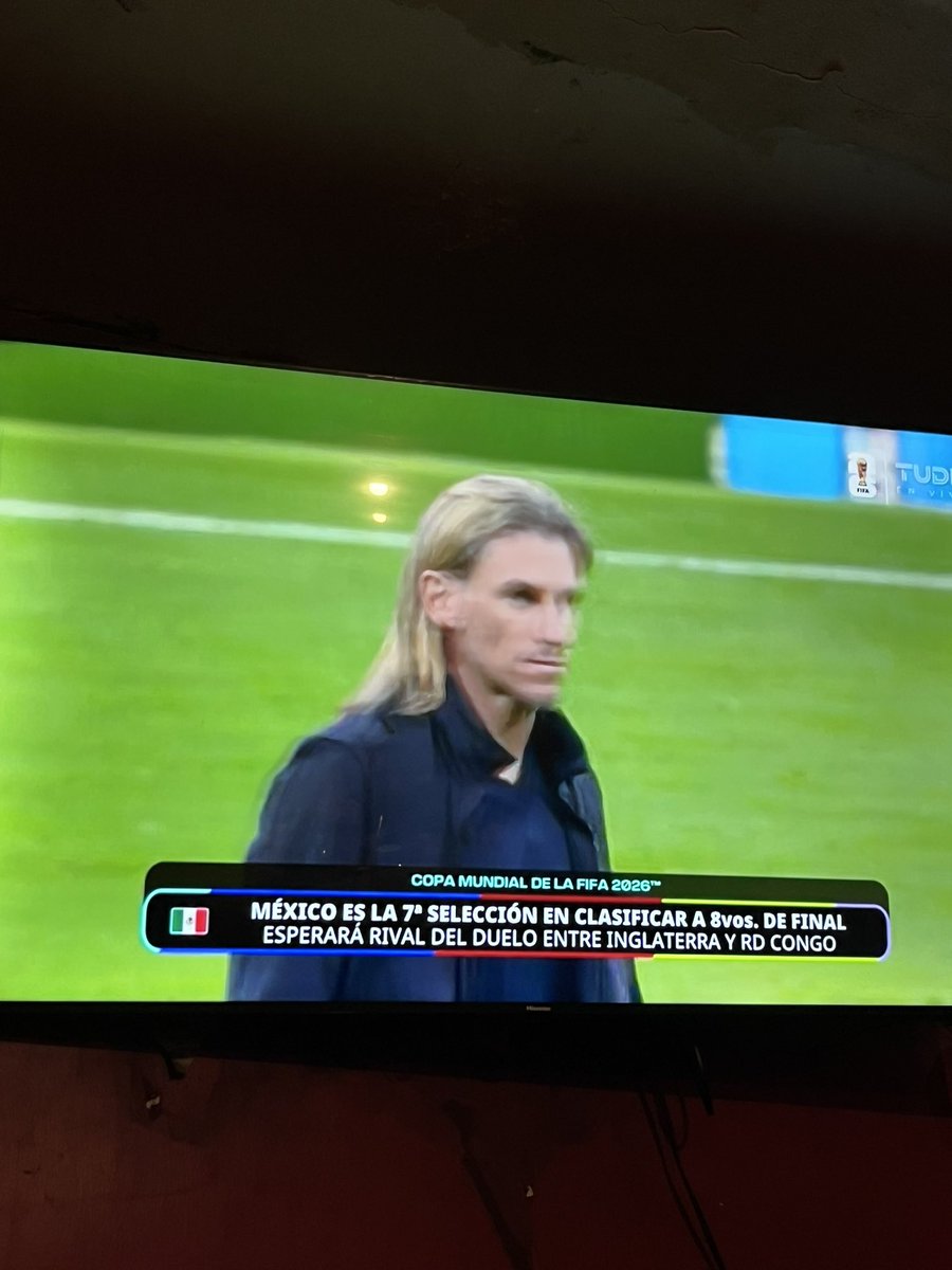 LPandillaDNorte's tweet photo. ¡EN MI CANCHA CON MI GENTE, SE ME RESPETA. 🇲🇽🫡 SIGAN HABLANDO NO aprendieron de CROACIA. 🇲🇽

#Ecuador #México #Mundial2026 https://t.co/dj0SFIIUJ6