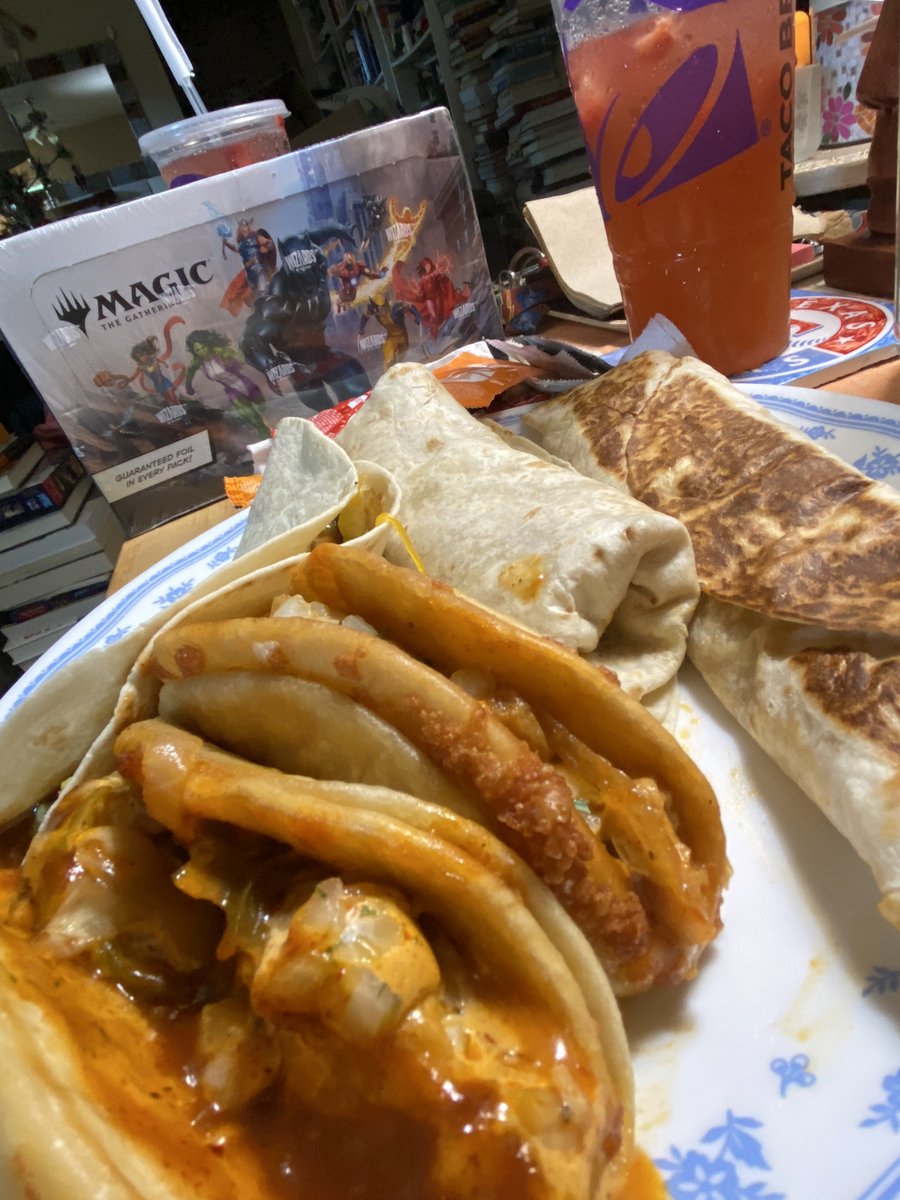 RemiTheRender's tweet photo. closing out this pride month with the gayest slop on the planet dood hell yess 🌈🦄🦧 https://t.co/QnthiA026G