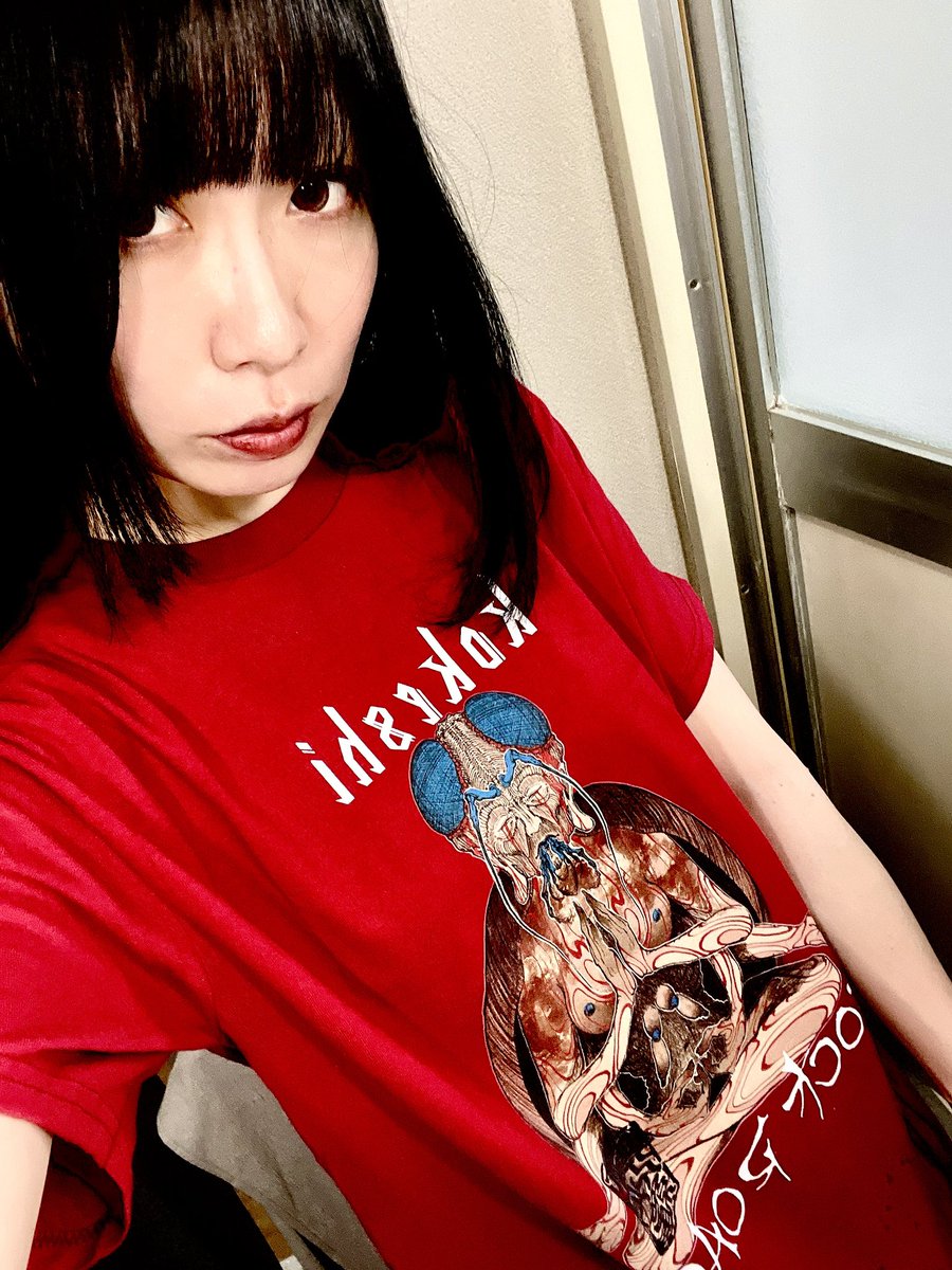 necraholic77e's tweet photo. 帝都救済Ⅻシャツフライングゲット
赤が欲しかったんですよお
限定100着！ https://t.co/QLxlFtexcv