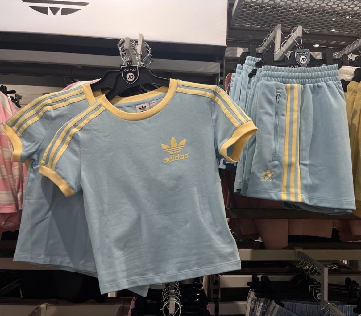 sugarformyfilm's tweet photo. i just know adidas watches thai gl lmao https://t.co/WtL0b3qtsf