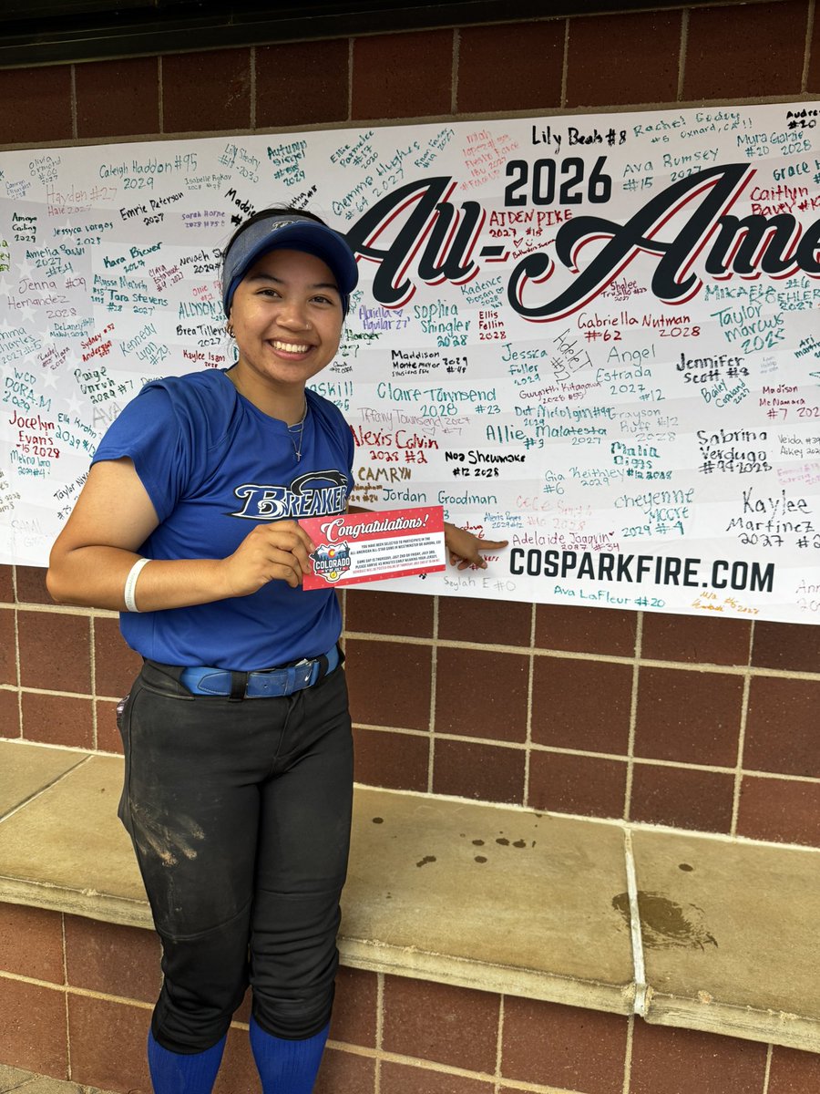 JoaquinSoftball's tweet photo. Played in the @TCSFastpitch showcase games this evening and was selected for the All-American Games!

@BreakersLara @CBerouty @EFP_Solutions 

#Colorado #Sparkler #2027 #4thOfJuly https://t.co/ApxrbFvuKf