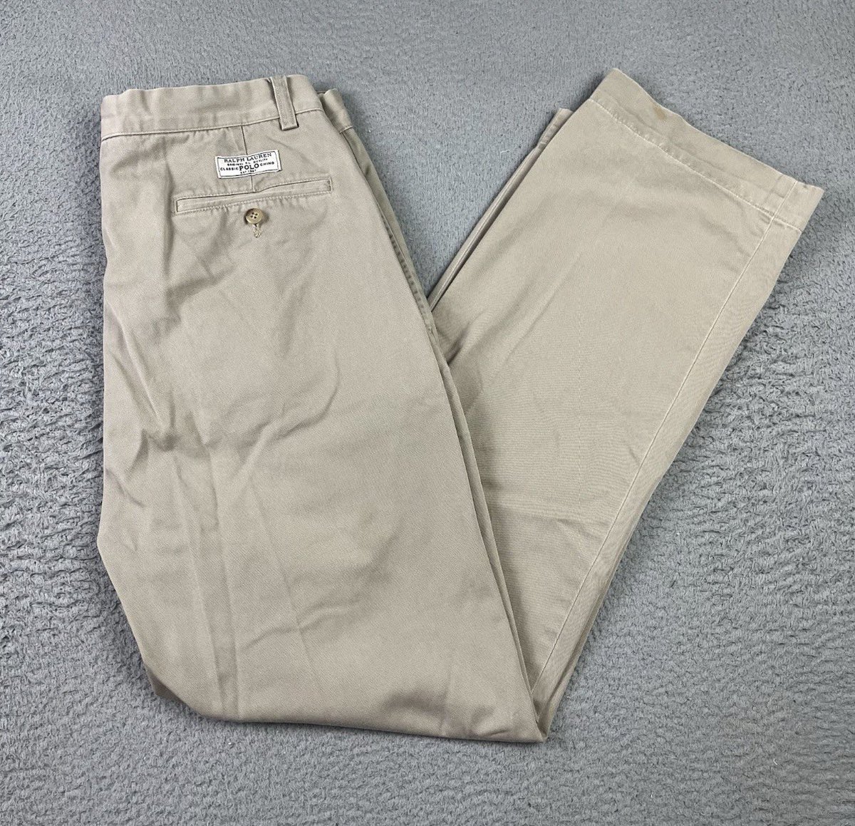 jakewoolf's tweet photo. When it comes to chinos, skip the slop and get yourself some Ralph Lauren Andrew pants on eBay 

Acquired for $39 https://t.co/xtyTxfFbvM