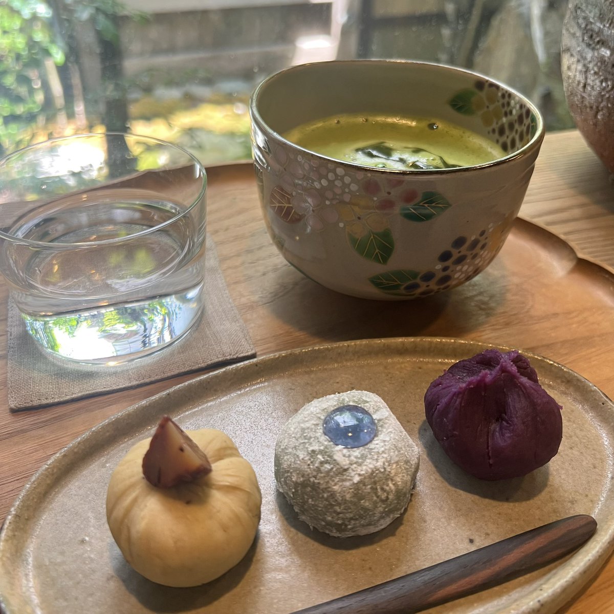 gwcocona's tweet photo. 📍 温 京都御幸町
絶対に行くと決めていたお店🍵🍃見た目も味も上品なお茶菓子と静かでゆったりした空間でいただくお抹茶がすごく美味しかった♪人気な理由に納得🙂‍↕️京都にきたらまた行きたい🫶🏼⸝⸝ https://t.co/oqEtySZvyu