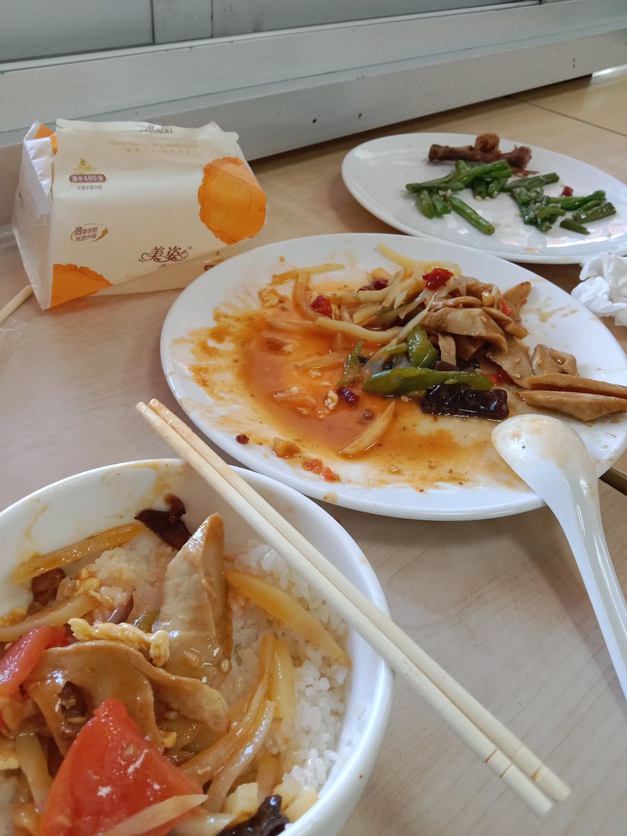 hoooourl's tweet photo. @luluablondeless 记得来福州 https://t.co/LmkwiPRhjM