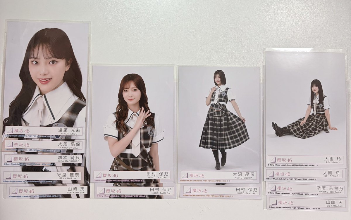 UDA_to71's tweet photo. 櫻坂46 生写真 （トレ）15th 封入
配布しますー

【譲】画像
+HMVクーポン 大沼･石森･谷口･浅井

ツアー静岡初日、宮城2日目、ロッキン https://t.co/vvLQtpa8h3
