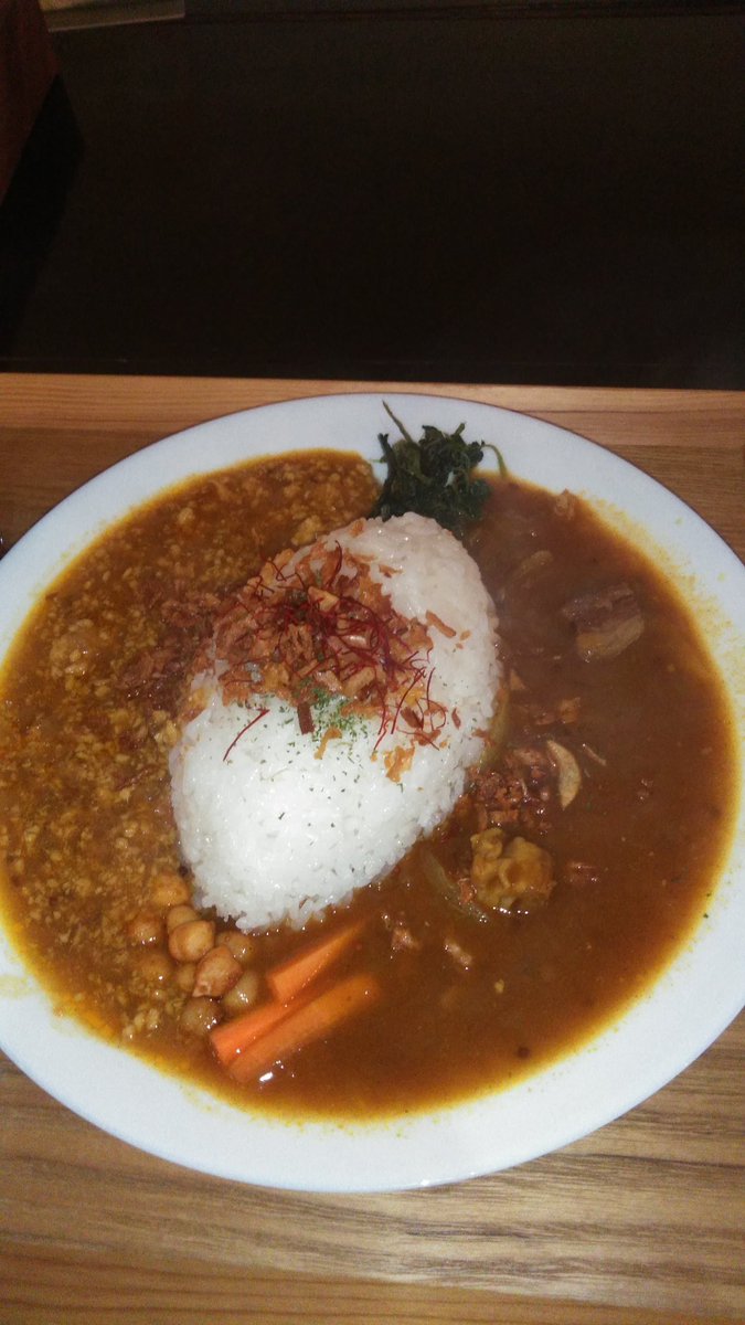 1CREJITT's tweet photo. #7月になったのでフォロワーさんに自己紹介しようぜ

地元・神戸の食べ物屋を紹介するアカウントのような気がします。
小松、グルメスパイザーだ。

アリスギアや競馬やスロパチ垢なんて噂、信じちゃダメ・ダメ！ https://t.co/NZX5oegKcZ