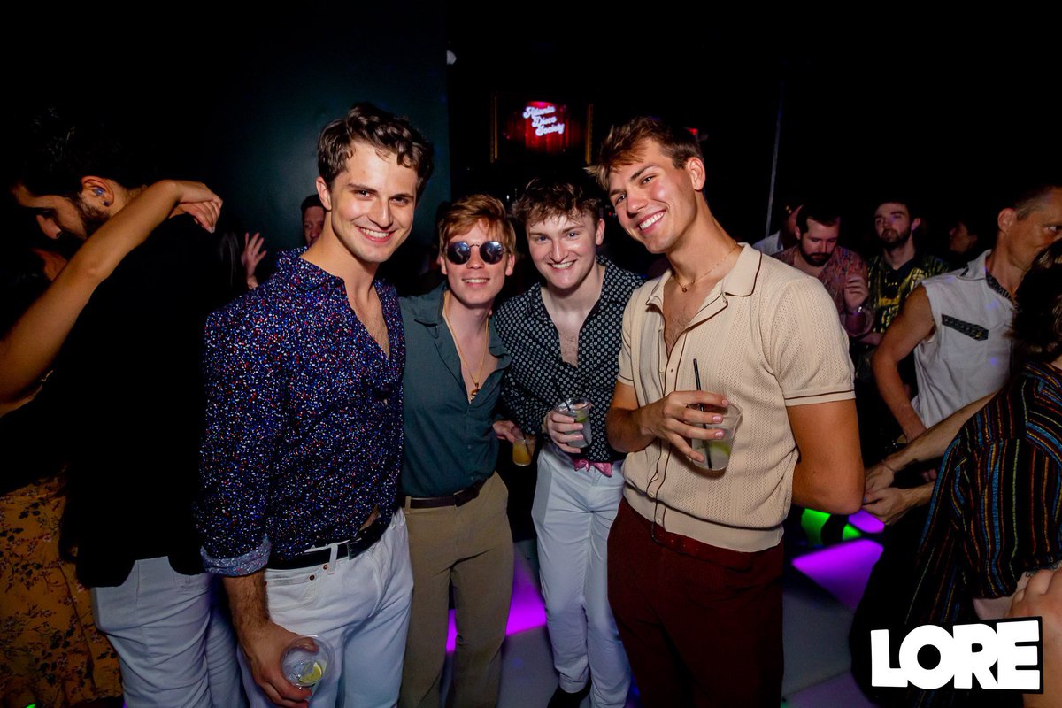 TimothyShibles's tweet photo. While we’re on the topic, I love my gay guy friend group! https://t.co/HncqWwsrag