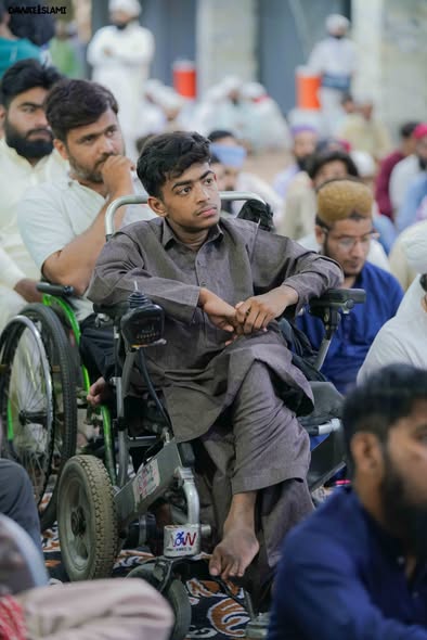 IamImranAttari's tweet photo. اسپیشل پرسنز (گونگے، بہرے، نابینا اور معذور افراد) اور ان کے سرپرستوں کے درمیان سنتوں بھرے بیان کے مناظر
#specialperson #personswithdisabilities #HajiImranAttari https://t.co/N53Mm3nTBT