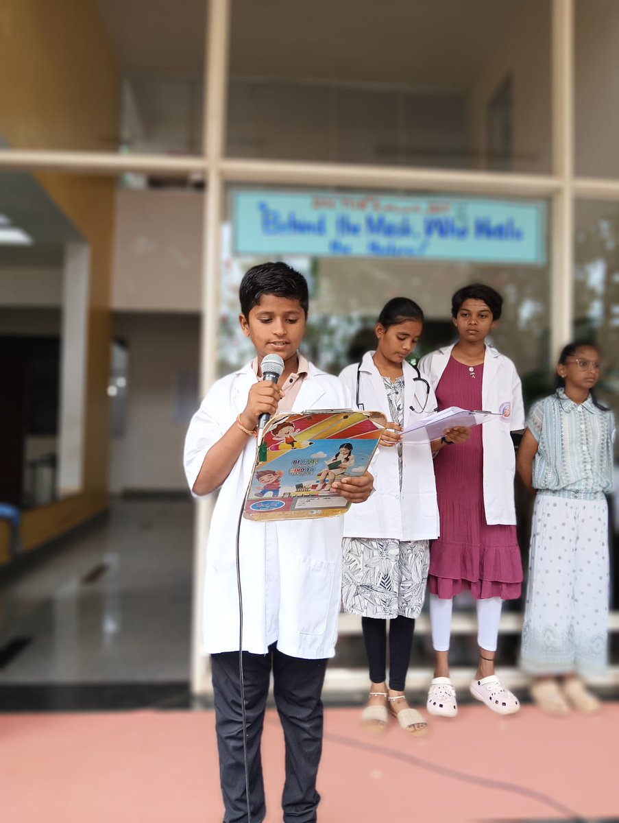 BapujiIntSchool's tweet photo. Bapuji International School celebrated Doctors’ Day with great enthusiasm to honour the dedication, compassion, and selfless service of doctors who work tirelessly to protect and heal lives.  BIS salutes the medical warriors! 🏥✨ https://t.co/2j4vlj27ag