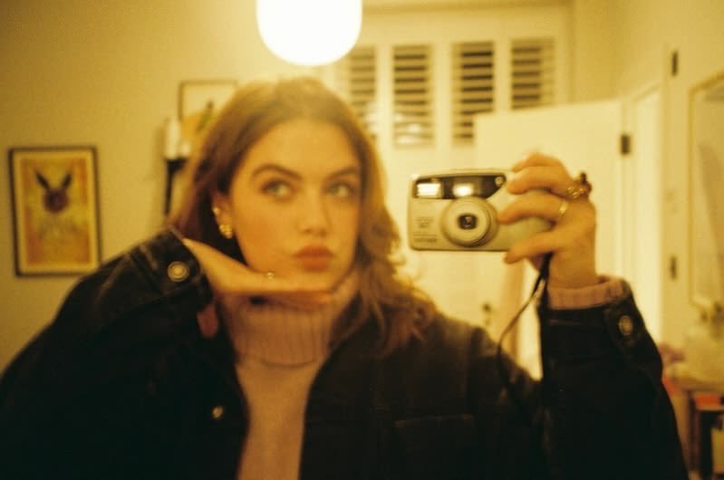 alliecatkay's tweet photo. ella bright &amp; her film camera > https://t.co/eMBThg14la