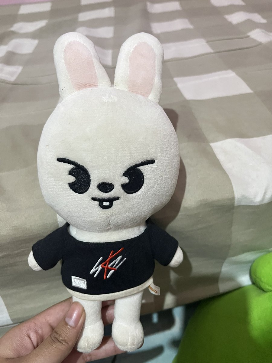 chocookieyz's tweet photo. wts leebit original plush, preloved with tag, 360k boleh nego

📍tangerang bisa cod jadetabek (near stasiun krl/halte tj only)
🍊co oren bisa split pay

(condition as photo, can do vidcon)

skz straykids skzoo leebit leeknow wts want to sell https://t.co/g0Ntsx8Dkb