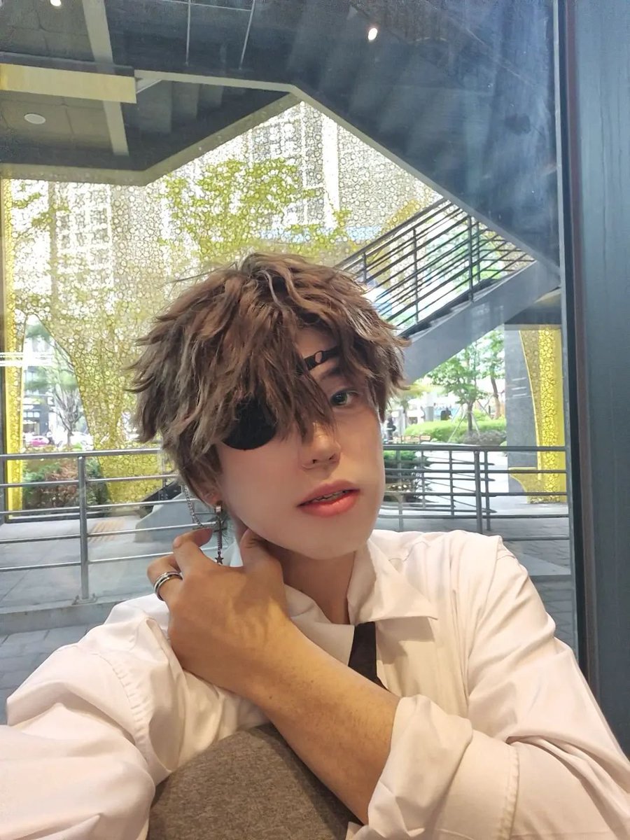 skilld_414's tweet photo. #백사헌 #cos #괴담출근 https://t.co/ZagyrX6jVO