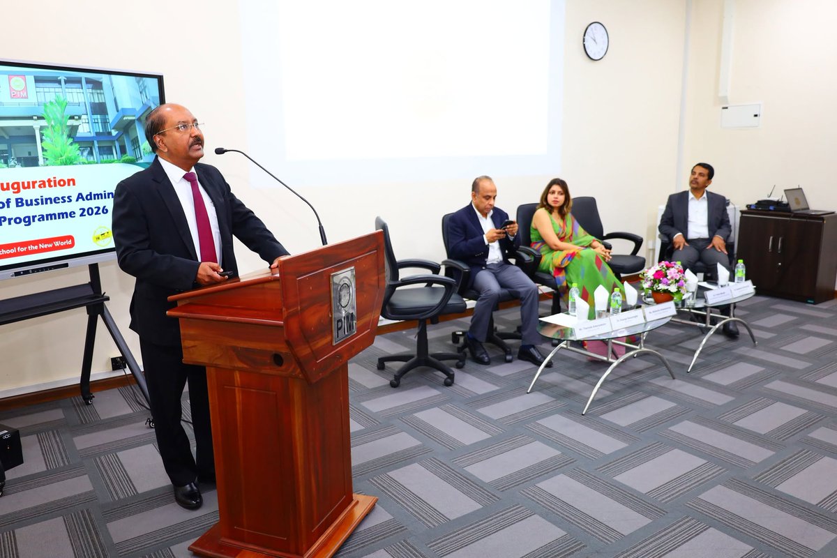 PIM_SJP's tweet photo. 🎓 PIM Launches 10th EMBA Batch! ✨

A new chapter of transformation begins as PIM welcomes its 10th Executive MBA batch! 🚀

Chief Guest Ms. Mahesha Amarasuriya (Country Manager, VISA) inspired the next gen of leaders on "Conquering the world with PIM’s EMBA."🌟

#PIM #Executive https://t.co/m5x7KAXfAM