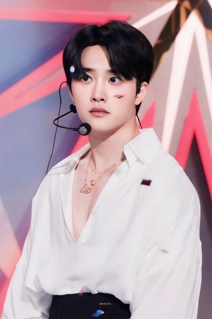 carmyl29's tweet photo. literally kyungsoo owns the whole hot-to-cute spectrum 🔥🐧🥰 
#Kyungsoo #도경수 #디오 #엑소 https://t.co/MkOJ5D3Tjs
