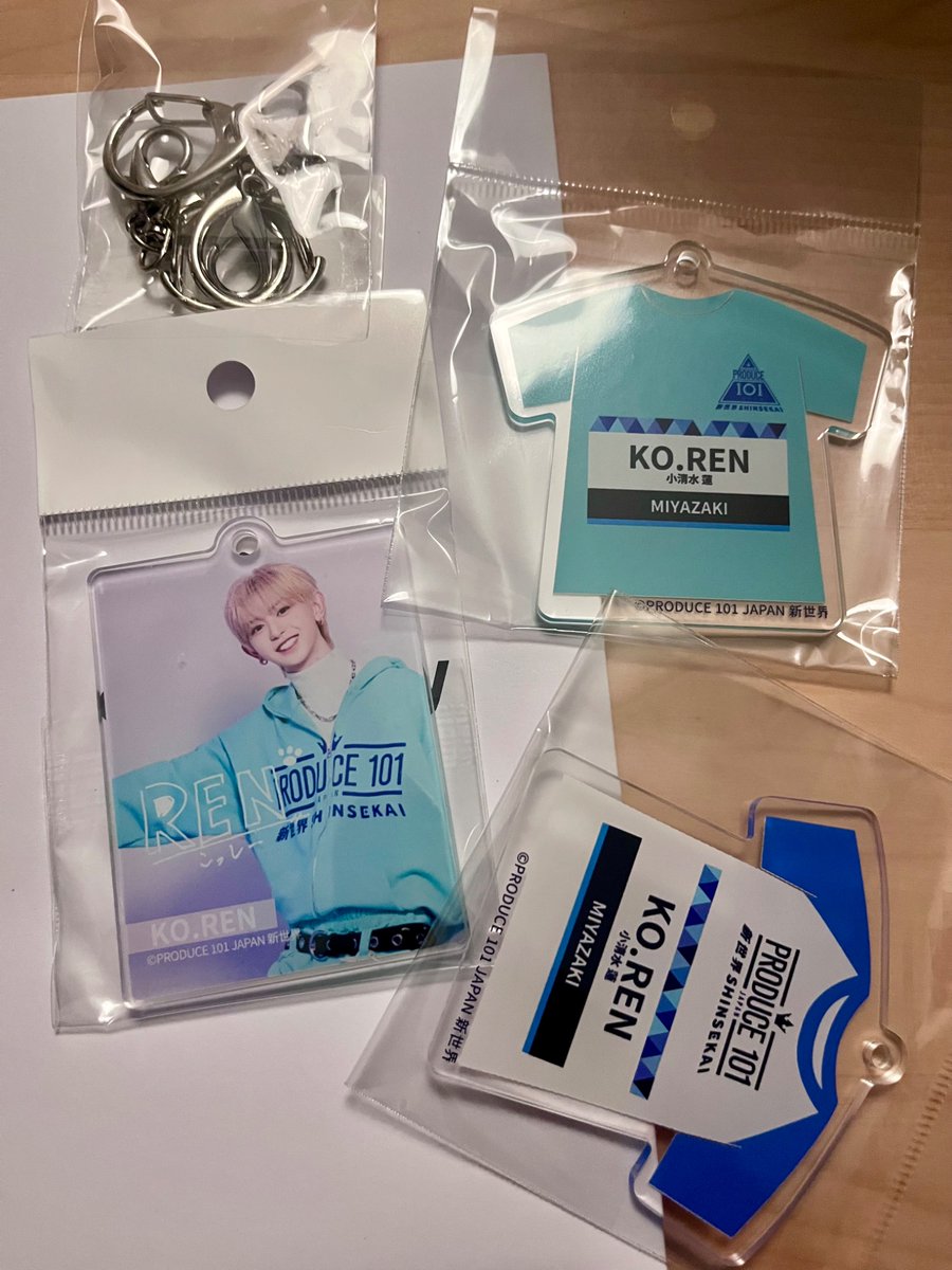 len_plus_one's tweet photo. Finally received those 🥰🥰🥰 #小清水蓮 https://t.co/yM0w9cJK8e