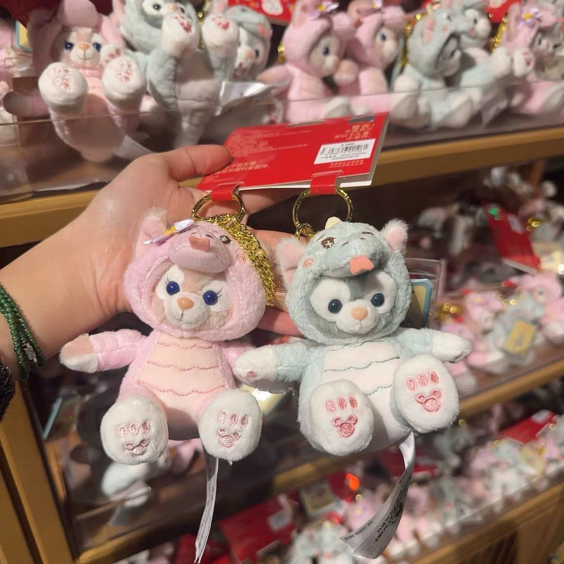 sugarplumws's tweet photo. (Preorder) เซตพวงกุญแจ duffy and friends

🎀 SALE 690฿ (1 เซตได้ 2 พวงตามรูปเลยค้าบ คุ้มมาก!)

💒 รับมัดจำ, รับผ่อน
🏰 รอประมาณ 2-3 weeks นะค้าบ
🧜🏻‍♀️ สอบถาม/สั่งซื้อ dm @sugarplumws 

#ตลาดนัดdisney #ตลาดนัดduffy #ตลาดนัดsanrio #duffyandfriends 
#ตลาดนัดดิสนีย์ https://t.co/yyePkNBJk2
