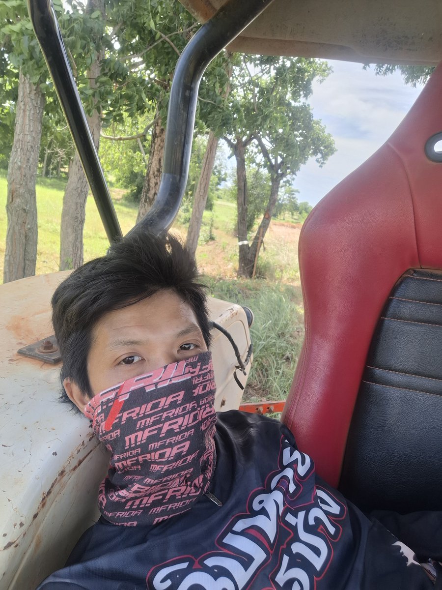 RatchS46428's tweet photo. เดินงานกันไหมวันนี้
#ปากช่อง https://t.co/SmtElG9bGe
