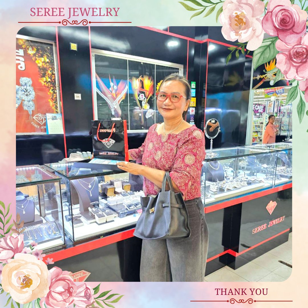 JewelrySeree's tweet photo. วันนี้ เพชรเสรี สาขาศรีสะเกษ 

รู้สึกอบอุ่นหัวใจเป็นพิเศษ 
ที่ได้ต้อนรับ คุณแม่ไพบูรณ์ 
กลับมาเลือกเครื่องประดับ 
กับเราอีกครั้ง 💎

คุณแม่ เป็นเจ้าของกิจการรับซื้อหอมแดงรายใหญ่ ที่หลายคนในจังหวัดศรีสะเกษรู้จัก และให้ความไว้วางใจ ด้วยความซื่อสัตย์ จริงใจ และดำเนินธุรกิจ https://t.co/u7eCuKQaOM