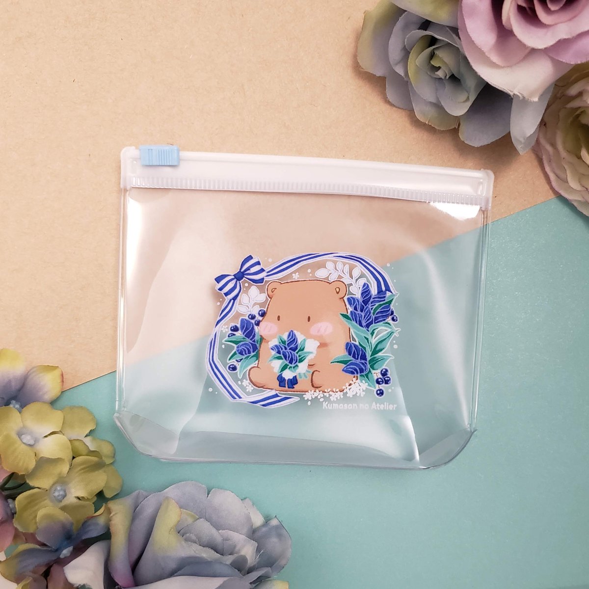 megu_bear's tweet photo. ＼HandMade In Japan Fes' 2026出展します✨／
水彩で描いたチョコミントやラベンダー、チーズなどのステーショナリーや、看板くまさんのグッズを販売します！くまさんや紙もの好きさんに届け！🥳

🌱くまさんのアトリエ
🌱7/11(土)-12(日)11:00～19:00
🌱ブース番号【J-53】
#handmadeinjapanfes https://t.co/nPBpbl6PXR