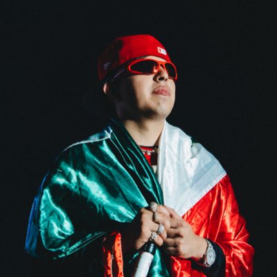 Sinalokom's tweet photo. #NuevaFotoDePerfil https://t.co/6fSh1nd28X