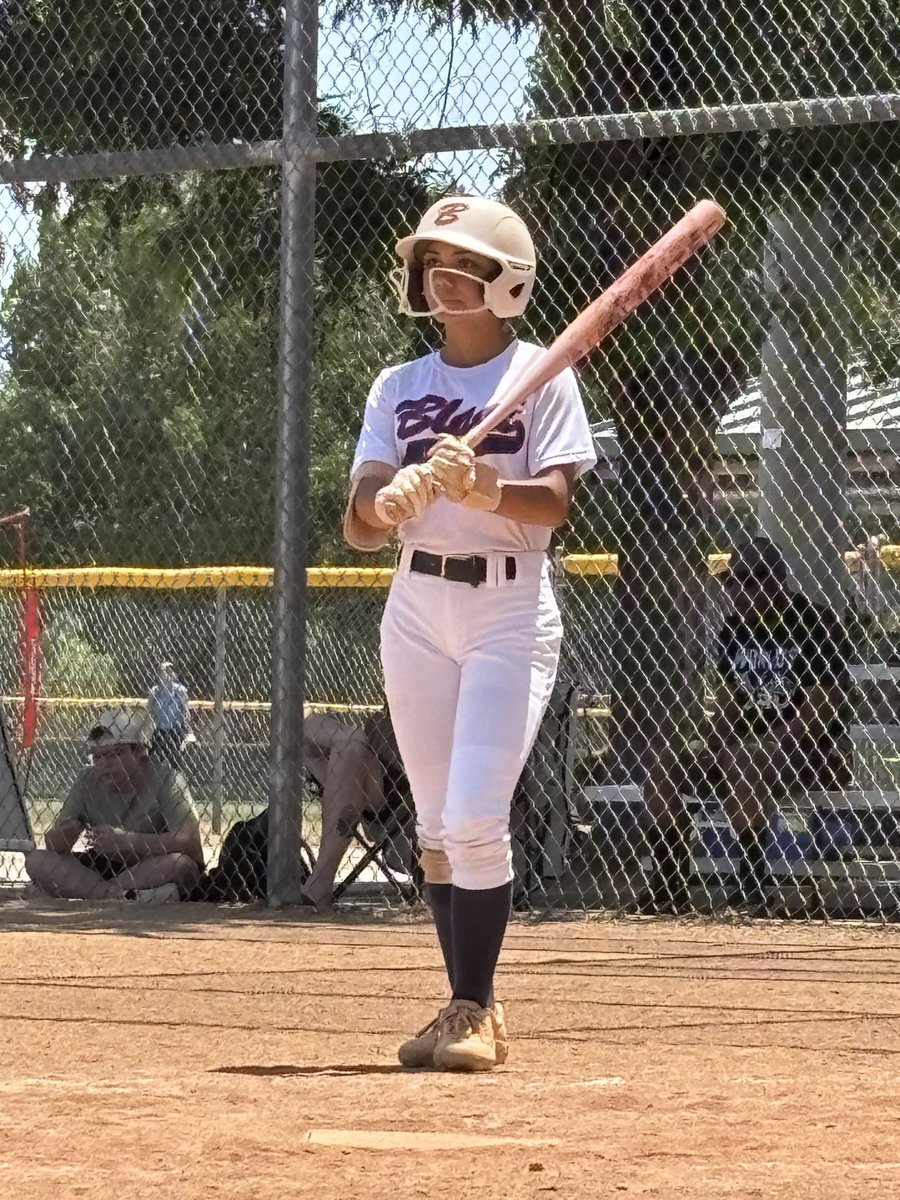 aspenm2029's tweet photo. Day 1 of @TCSFastpitch  Colorado Supplemental Power Pool in the books.

My team and I ended the day 1-1. We are ready to get back at it again tomorrow. Let's go Blast 

#lasvegasblast #lvblast2011 #middleinfielder #classof2029 https://t.co/1d7CKXoUkX