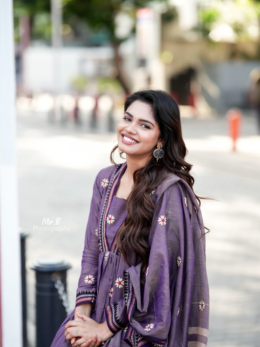 actresswoods's tweet photo. Pranika Dhakshu 💜🤩

#Pranika #PranikaDhakshu https://t.co/foyh5nPX5k