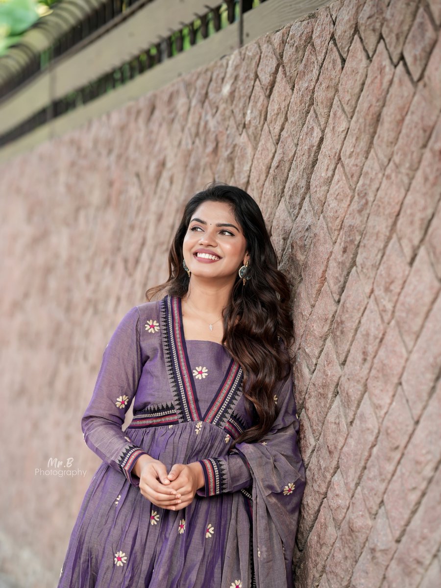 actresswoods's tweet photo. Pranika Dhakshu 💜🤩

#Pranika #PranikaDhakshu https://t.co/foyh5nPX5k