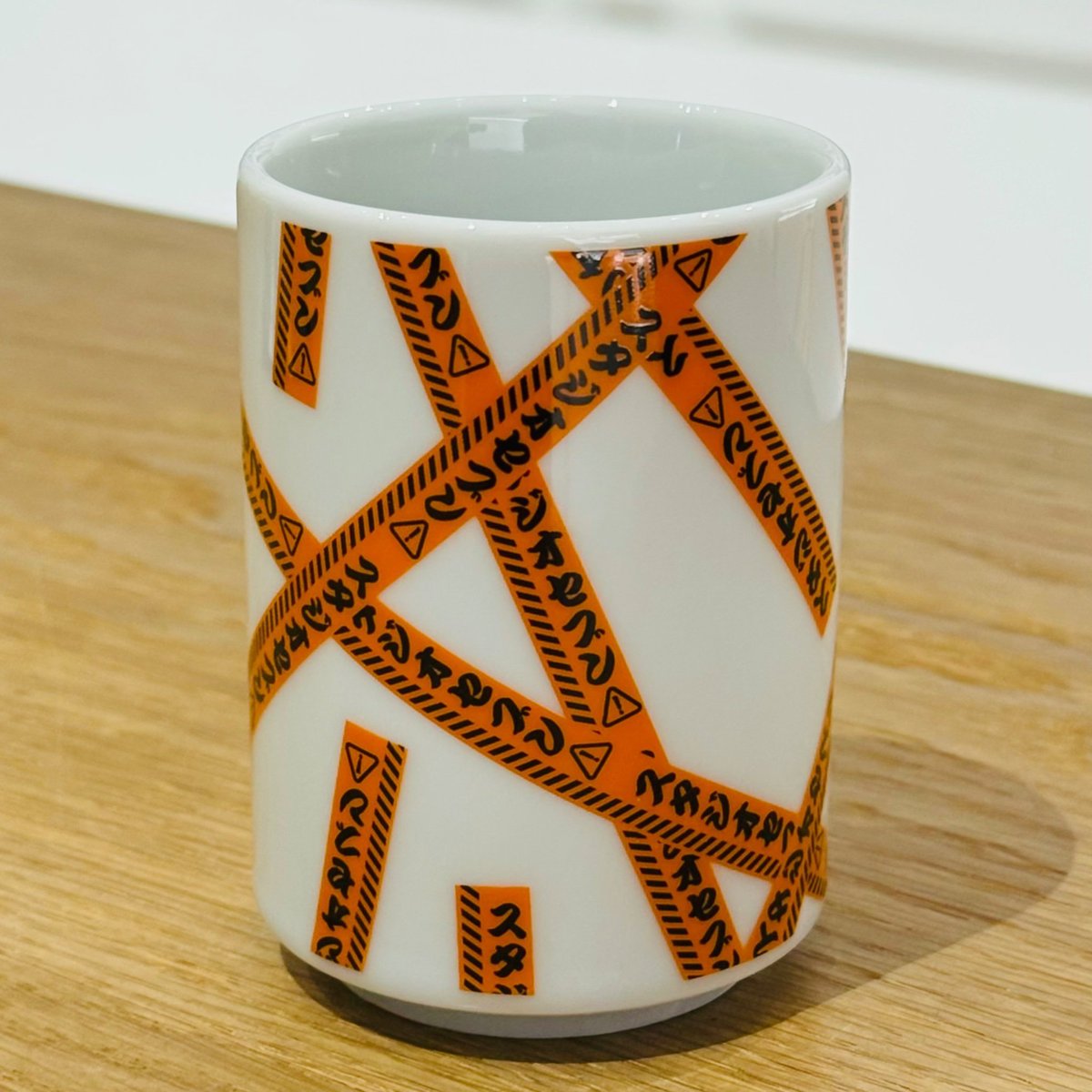 _STUDIOSEVEN's tweet photo. 【Pickup Item】

STUDIO SEVEN YUNOMI
¥3,300 tax in

STUDIO SEVENのコーションロゴをカタカナバージョンで施した、湯呑み🍵🇯🇵
日常的にお使いいただけるのはもちろん、小物入れとしても活躍します🧡

〈ONLINE〉
https://t.co/U8STkH0YUo

#STUDIOSEVEN
#スタジオセブン https://t.co/1Iqc4CpCUL