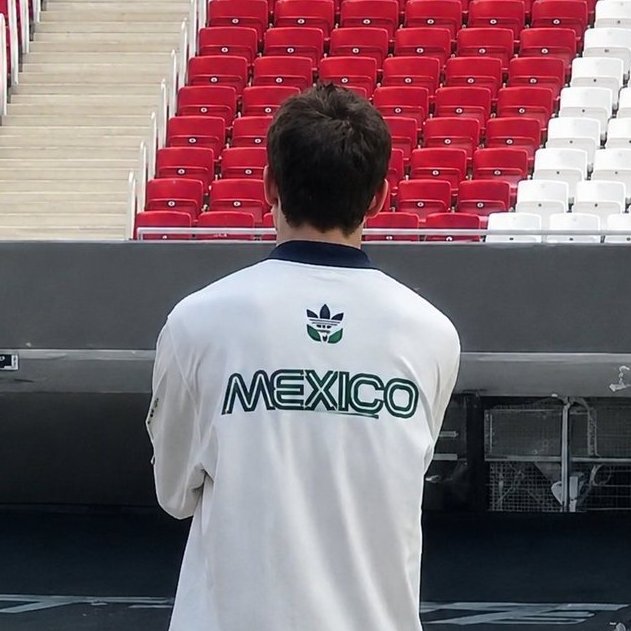 proudofubts2's tweet photo. si namjoon conmigo quién contra mi https://t.co/QMgUrfbB80