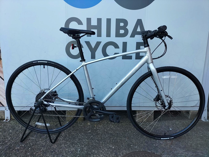 chibacycle_ono's tweet photo. 【あと2台！】
湘南藤沢U-Bicycle Storeでおすすめの「TREKクロスバイク認定中古車」が、残り2台となっております！

✅ALLANT 7.4 / 2016 / M / ホワイト
　￥95,000➡️￥60,000（税込）

✅FX 2 DISC / 2022 / M / シルバー
　￥88,000➡️￥65,000（税込）

ご試乗もOKです！
気になる方はぜひ実物をチェックしにいらしてくださいね！
ご質問はスタッフまでお気軽にどうぞ🥰

🔗車体スペックなど詳細はこちらから！
https://t.co/ZO6vymS4Ml