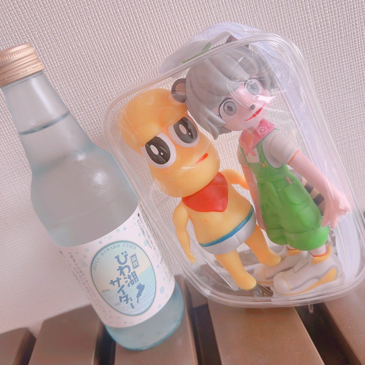 Iforjam's tweet photo. ぽこぴー、びわ湖サイダーだよ https://t.co/AK2t93drS0