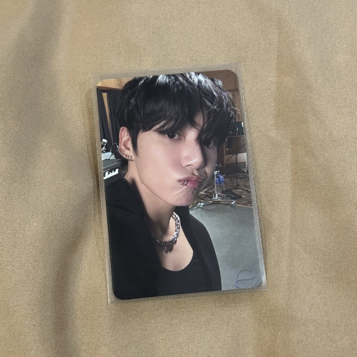 keoncai's tweet photo. wts lfb ph | july sale

jungkook arirang album
➝ 100 php each
➝ on hand, mint condi
➝ payo / dop with nrdp
➝ direct jnt ; gcash maya 

𖥻 bts arirang jungkook weverse album pob wts lfb ph photocard https://t.co/bYhjEoJ7HX