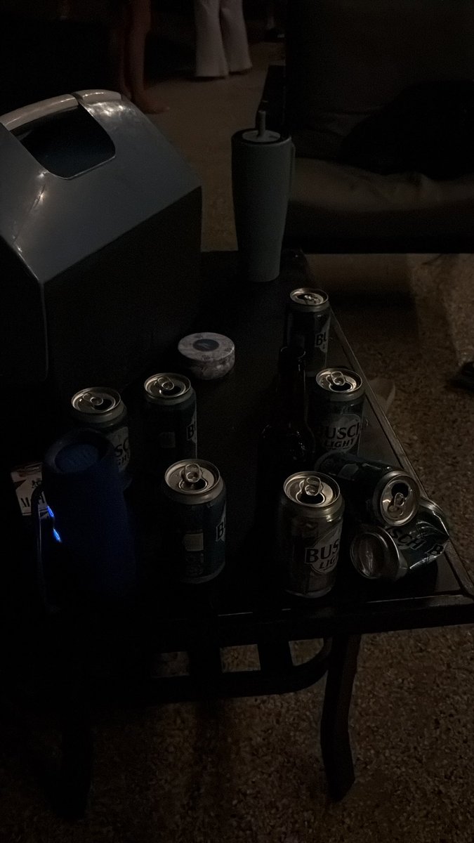 SmithjayJohnson's tweet photo. #Worstnightever https://t.co/npkcM9IMUX