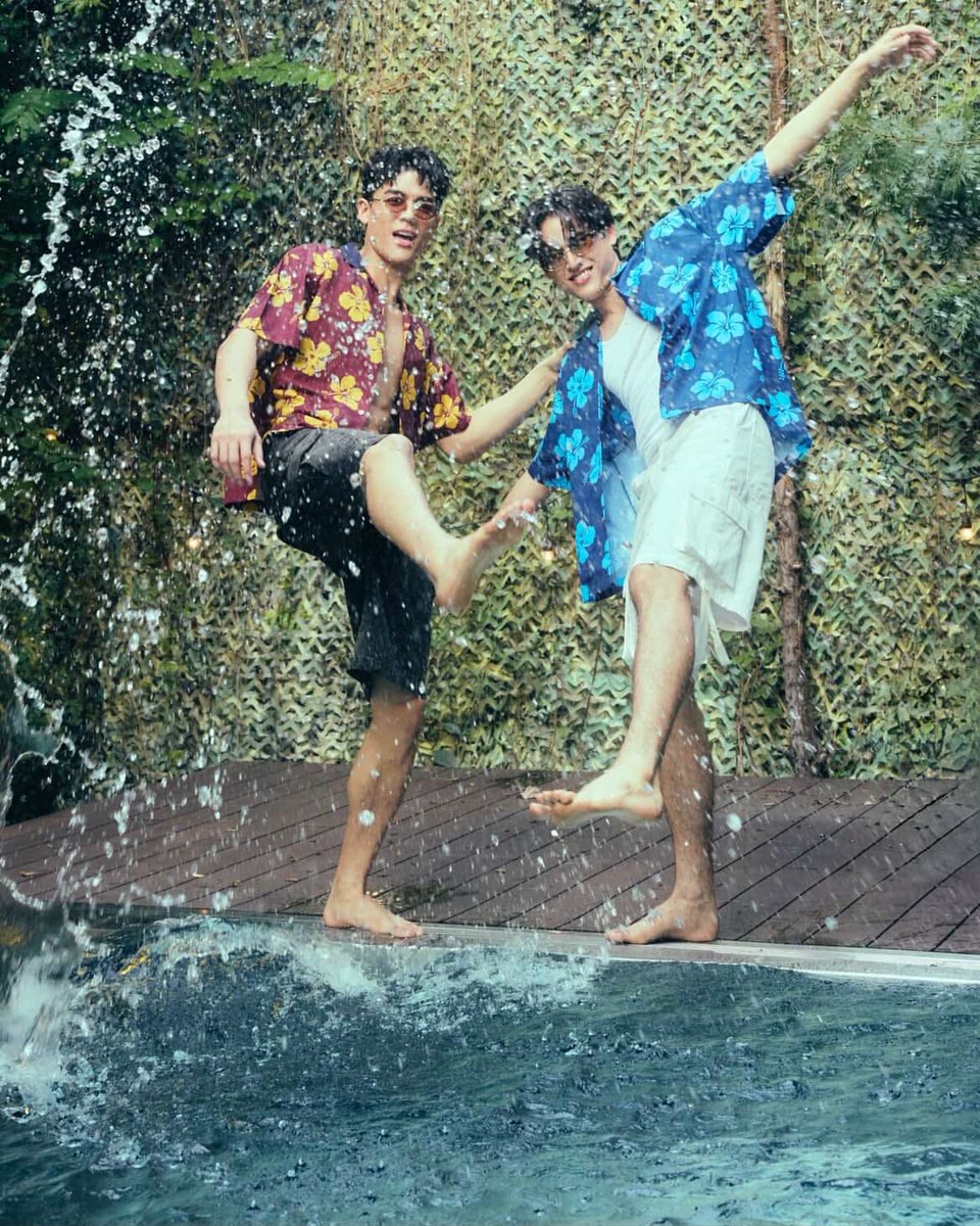 yeolfish92's tweet photo. New HD uploads from stylist! 🏖️
I guess everyone starts missing them 🥹

Cr: voc_hunarak (IG) 

#JossGawin #จอสกวิน https://t.co/GHQ1wteyqC